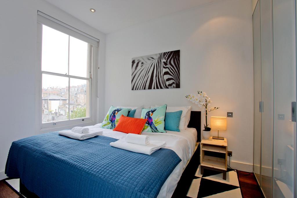 Apsley Mansions * Londra